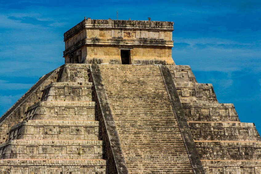 Chichen Itza Premier Tour from Cancun and Riviera Maya