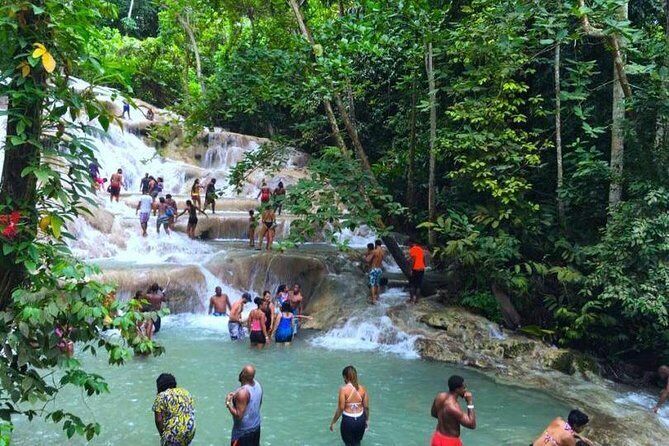 tourist attractions in trelawny jamaica