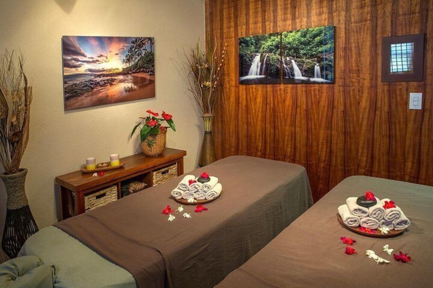 Maui Couple Massage Room