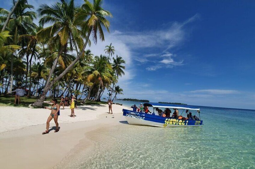 Private Day tour in San Blas Islands