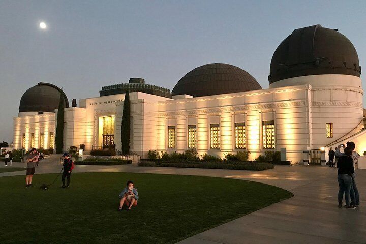 Griffith Observatory Hike An LA Tour Through The Hollywood Hills   B83c9009 4f0d 46bf 947d 4cfeb79393e9 