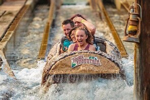 Knott's Berry Farm General Admission Ticket with Transport from Anaheim