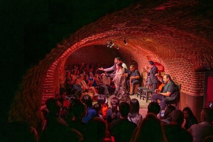 Essential Flamenco: Pure Flamenco Show in the Heart of Madrid