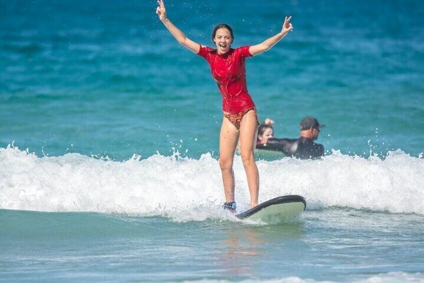 Merrick's Noosa Learn to Surf: 2 Hour group surfing lesson
