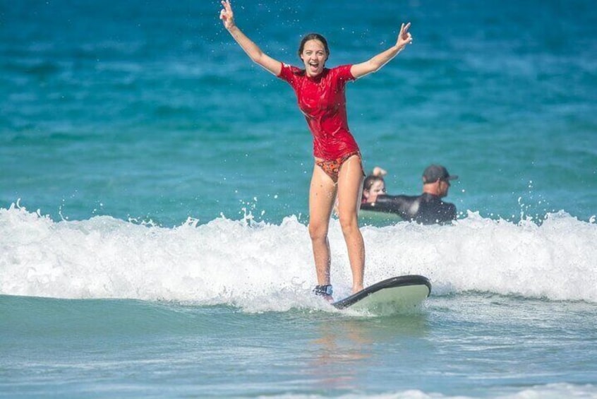 Merrick's Noosa Learn to Surf: 2 Hour group surfing lesson