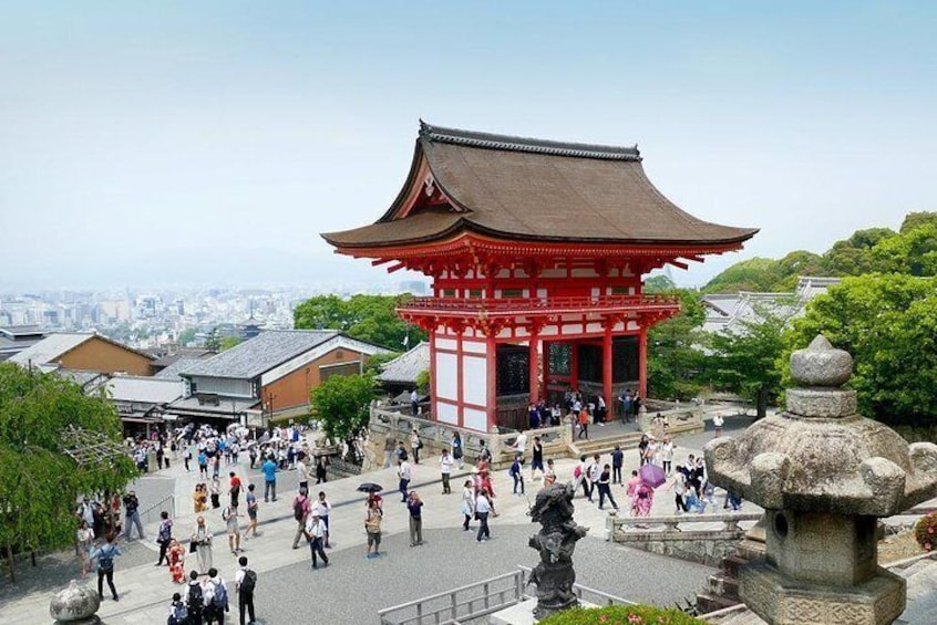 Kiyomizu-dera Temple