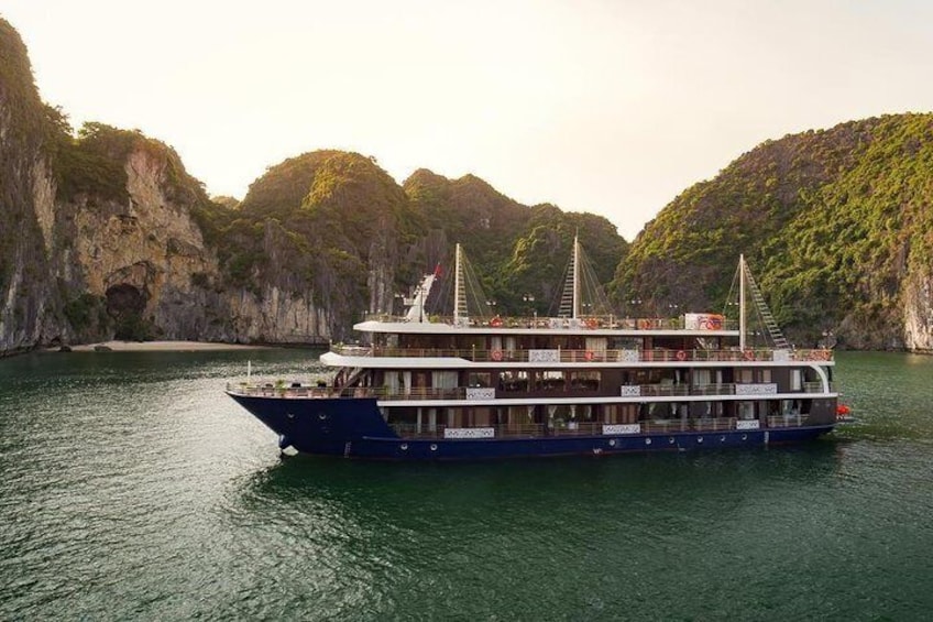 2 Nights on BEST BALCONY CRUISES: All-Inclusive package