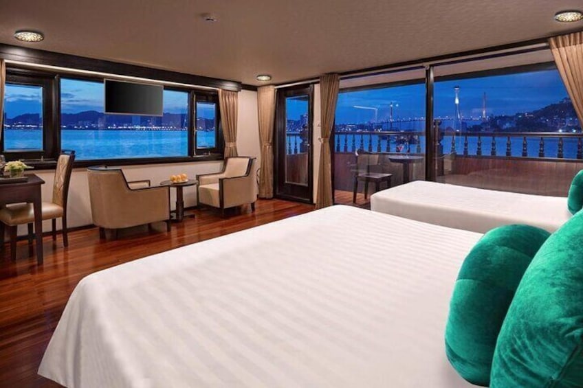 All-Inclusive 2 Day/1 Night PREMIUM Halong Cruises by Limousine Bus from Hanoi