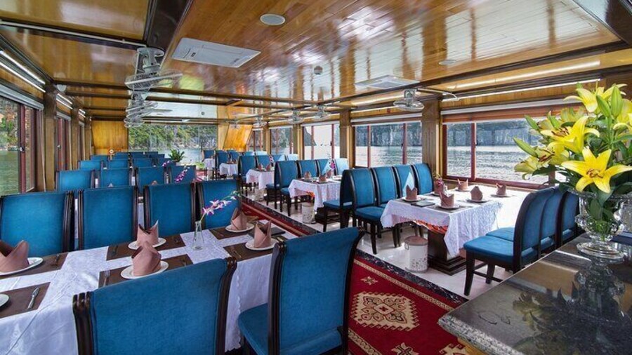 Full Day-All Inclusive: Halong Bay-Lan Ha Bay-Bai Tu Long Bay