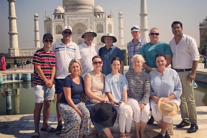 Full-Day Agra Tour with Taj Mahal From Mumbai By Air