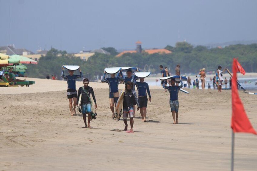 Beginner Surf Lessons in Bali