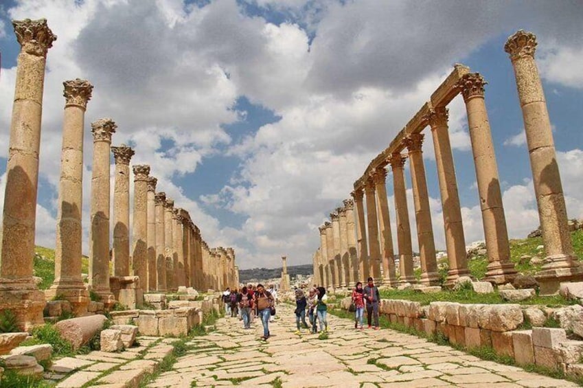 One Day Tour to Jerash and Ajloun and Dead Sea