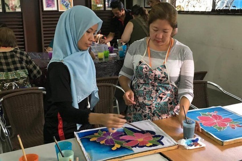 batik drawing activity