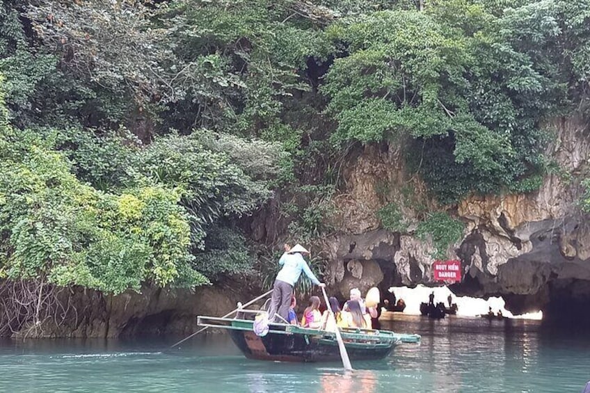 Bamboo Boat via Luon Cave