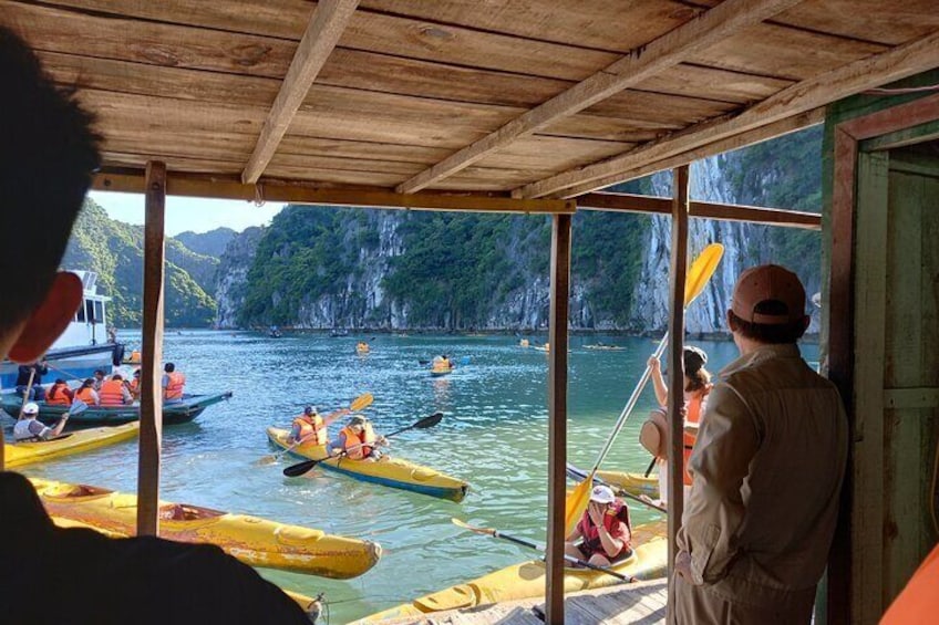 Kayaking Halong