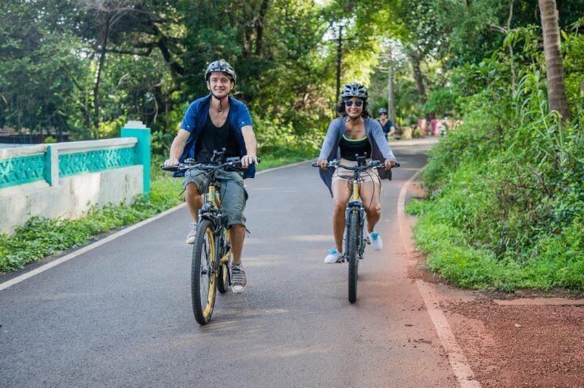 BLive Electric Bike Tours – Discovery of Divar Island