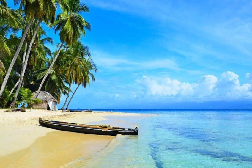 2 Nights in Island Aguja Bungalow with Private Bathroom.