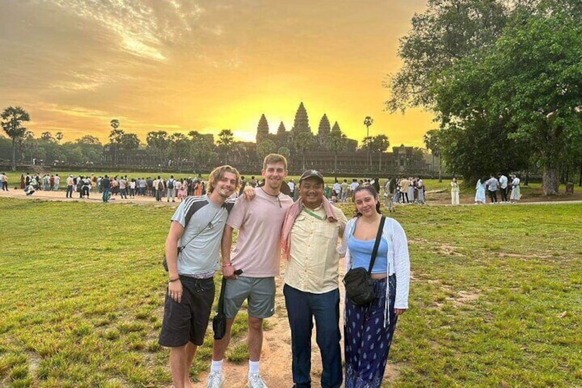 Private guided one-day Angkor Wat tour
