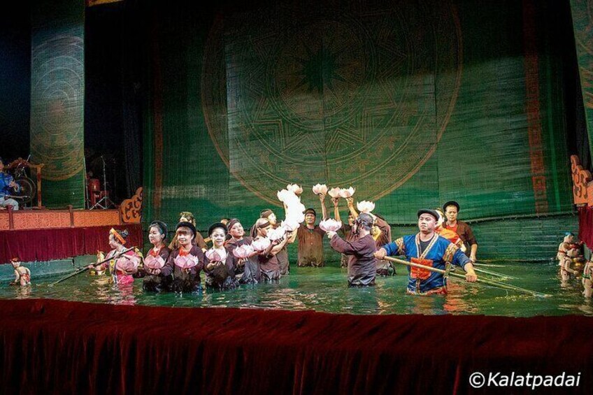 Skip the Line: Golden Dragon Water Puppet Tickets