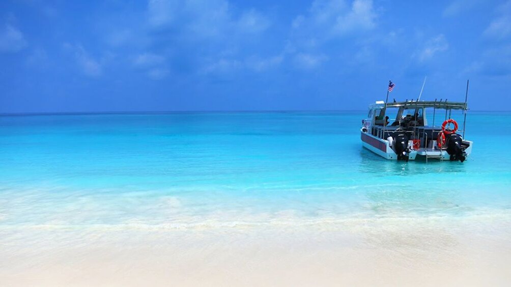 Mengalum Island Day Tour Kota Kinabalu