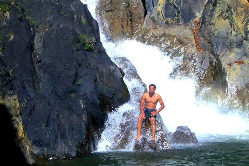 Jungle Pontoon Waterfall Adventure Tour
