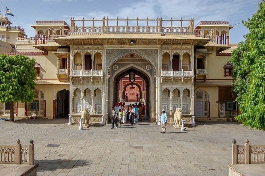 The Palace Residence of the Maharaja of Jaipur - a Private Curated Visit