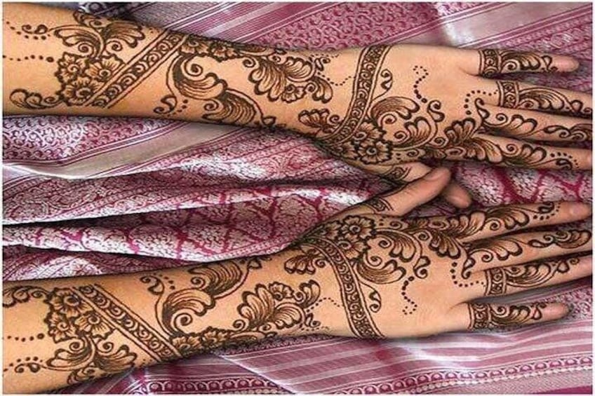 Henna application
