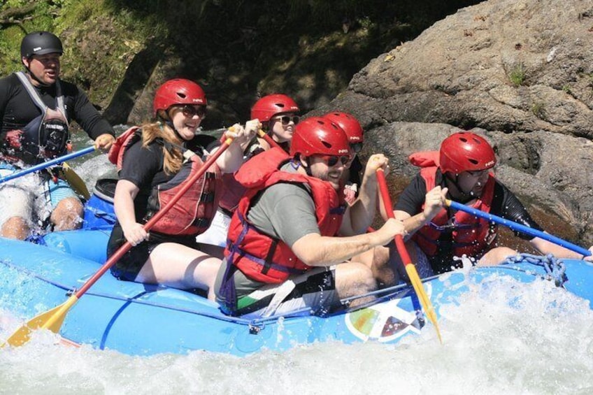 Class III-IV Whitewater Rafting at Pacuare River from Turrialba