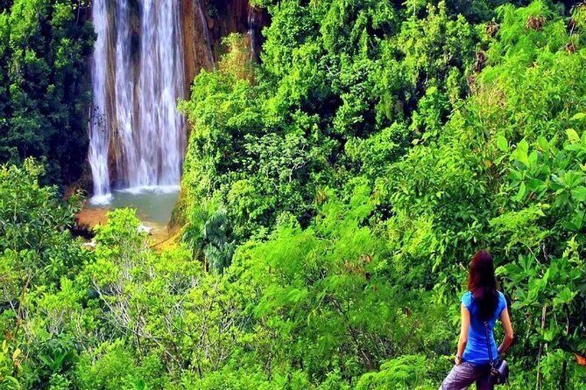Hiking Salto El Limon