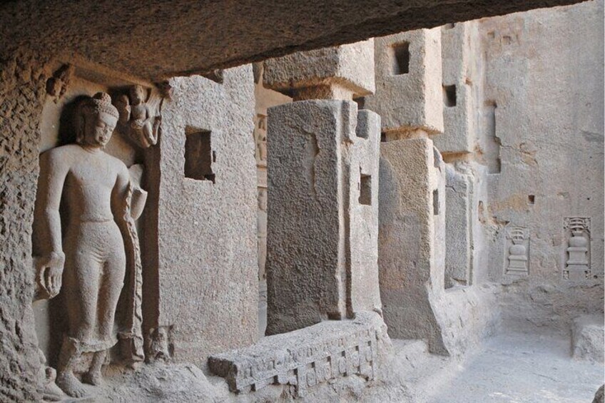 Kanheri Caves (Guided Half Day Sightseeing City Tour)