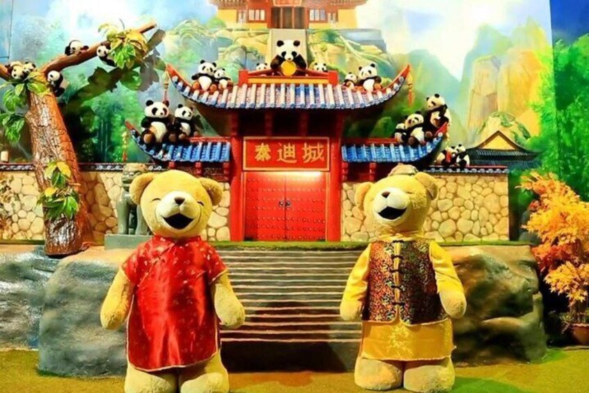 Teddy Bear Museum in Pattaya with Return Transfer
