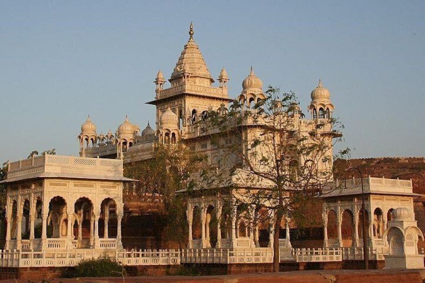 Private Guided Jodhpur City Day Tour From Jaipur With Lunch & Entry (Optional)