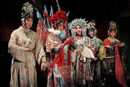 Beijing by Night: Chinese Peking Opera at Liyuan Theatre with Hotel Transfe...