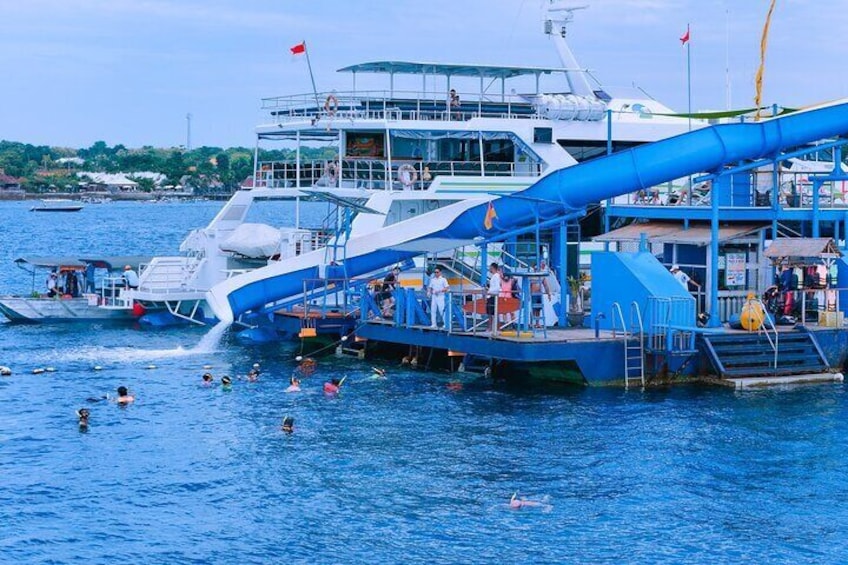 Bali Hai - Reef Cruise