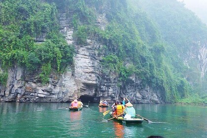 Luxury Bai Dinh - Trang An Full Day Trip with Buffet Lunch