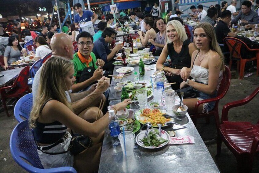 Hoi An Vespa By Night Food Tour 