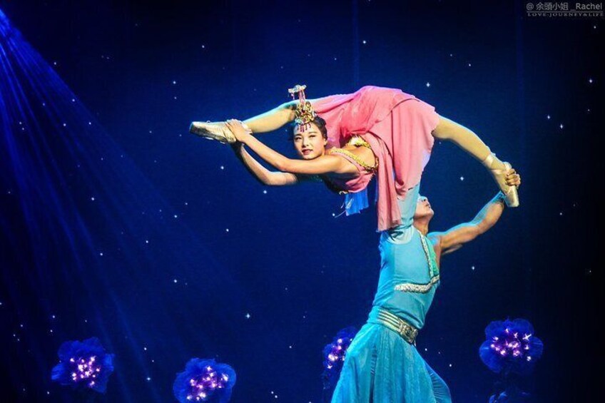 Peking Acrobatic Show
