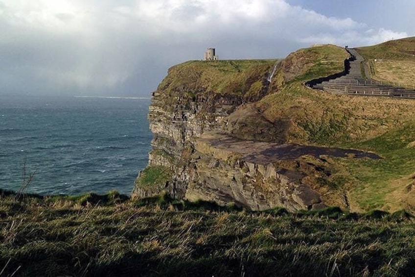 Cliffs of Moher - O'Briens Tower