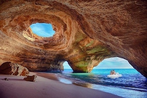 Private Yacht Hire - Benagil Cave Tour