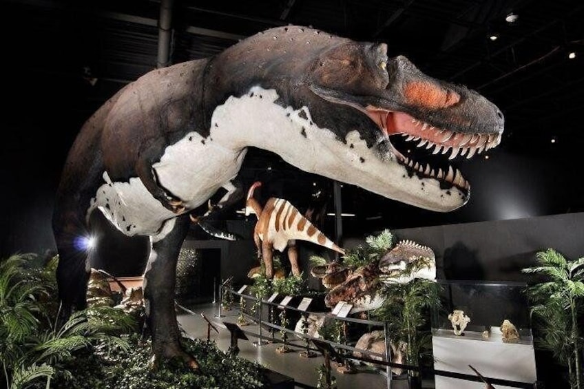 Over 45 life-sized dinosaurs
