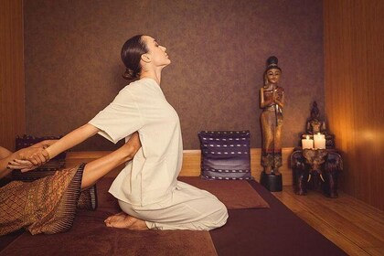 Vila och koppla av massage - Traditionell thailändsk massage i Bangkok / Su...