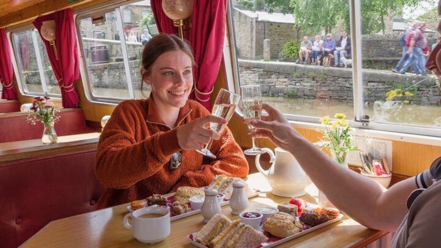 Afternoon Tea Cruise in North Yorkshire