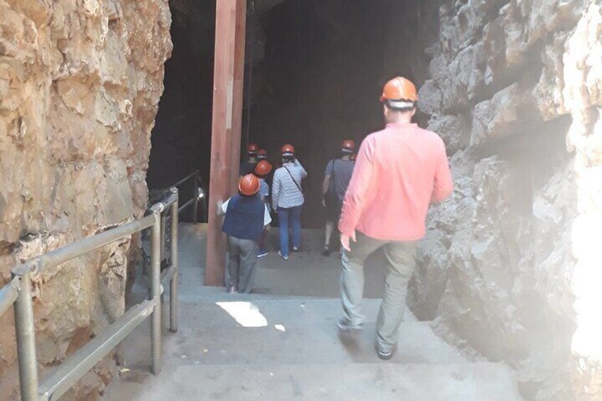 Cradle of humankind & maropeng tour