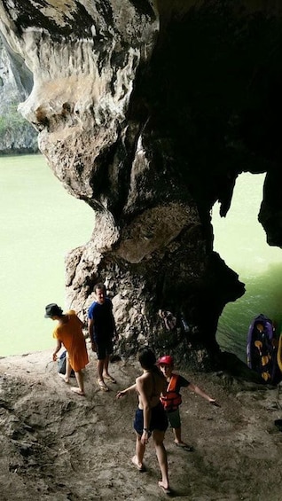 Half Day Tour Sea Cave Kayaking at Khao Karos Krabi