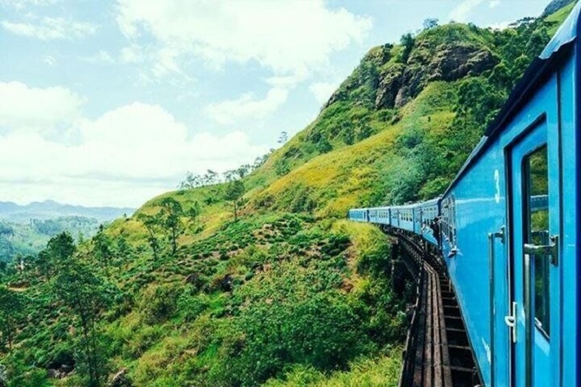 Train ride Sri Lanka 