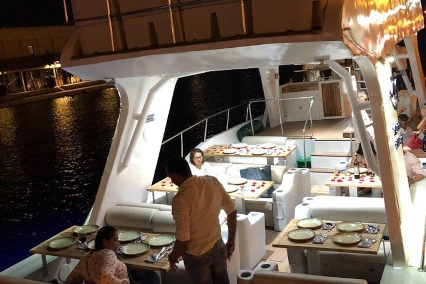 Dinner cruise on Cartagena's bay with Sibarita Express
