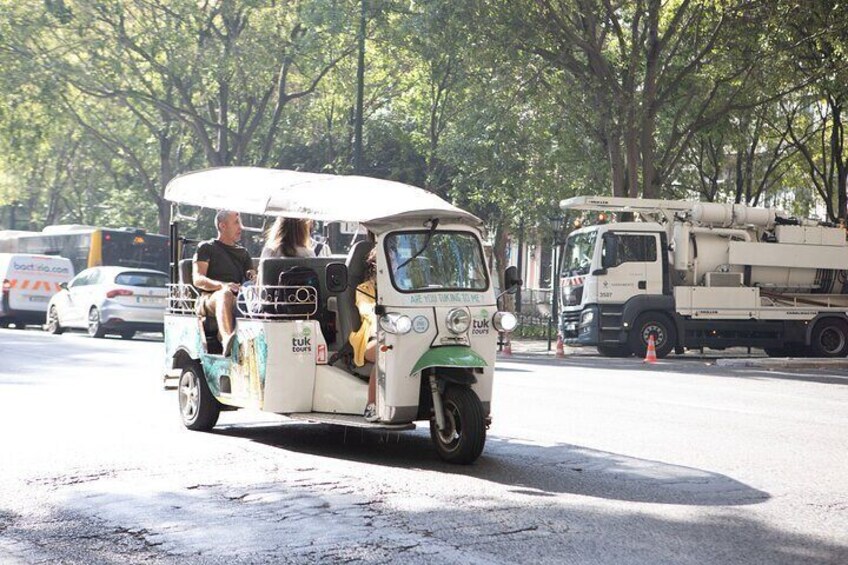 Lisbon: Half Day Sightseeing Tour on a Private Electric Tuk Tuk