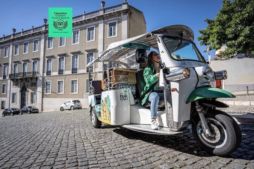 Lisbon: Half Day Sightseeing Tour on a Private Electric Tuk Tuk