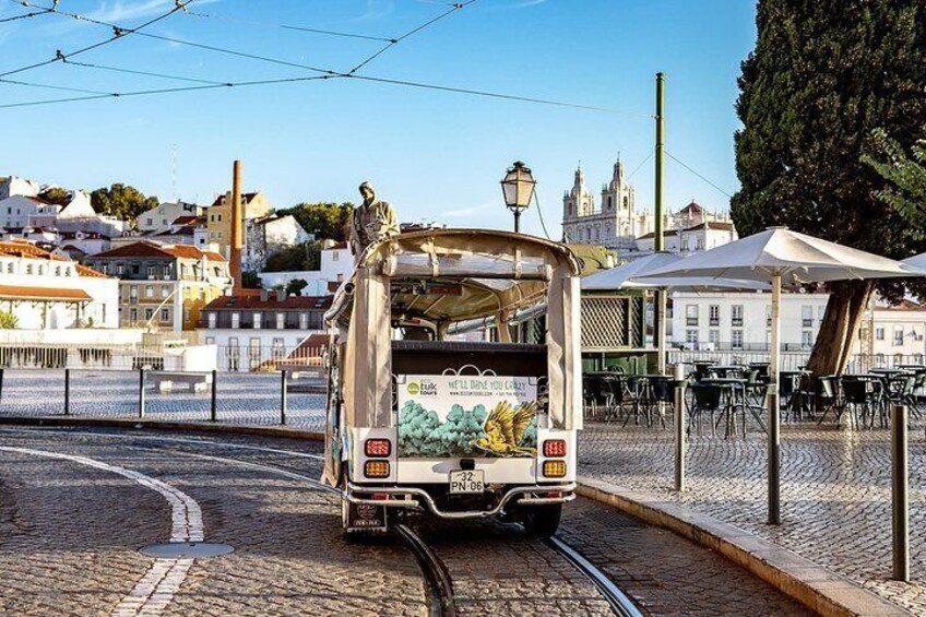 Lisbon: Half Day Sightseeing Tour on a Private Electric Tuk Tuk