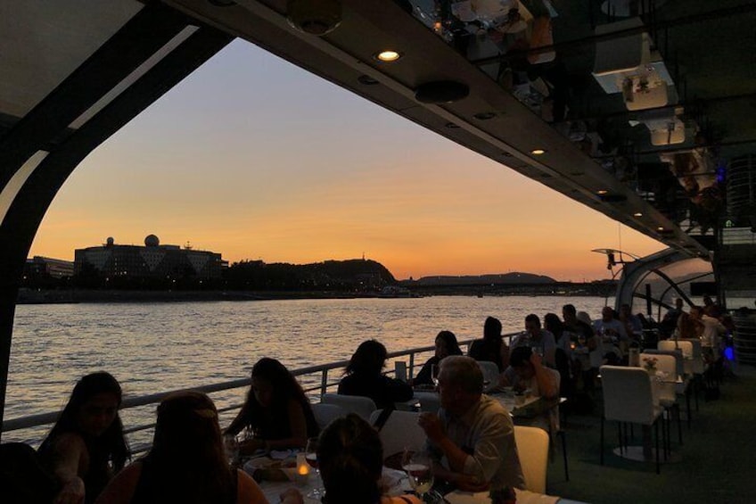 Candlelit Dinner Cruise by Legenda City Cruises, Budapest